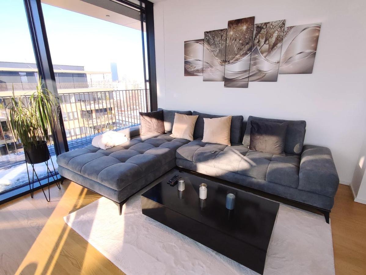 Panorama Apartment Vienna - Free Parking, Sauna & Fitness Extérieur photo