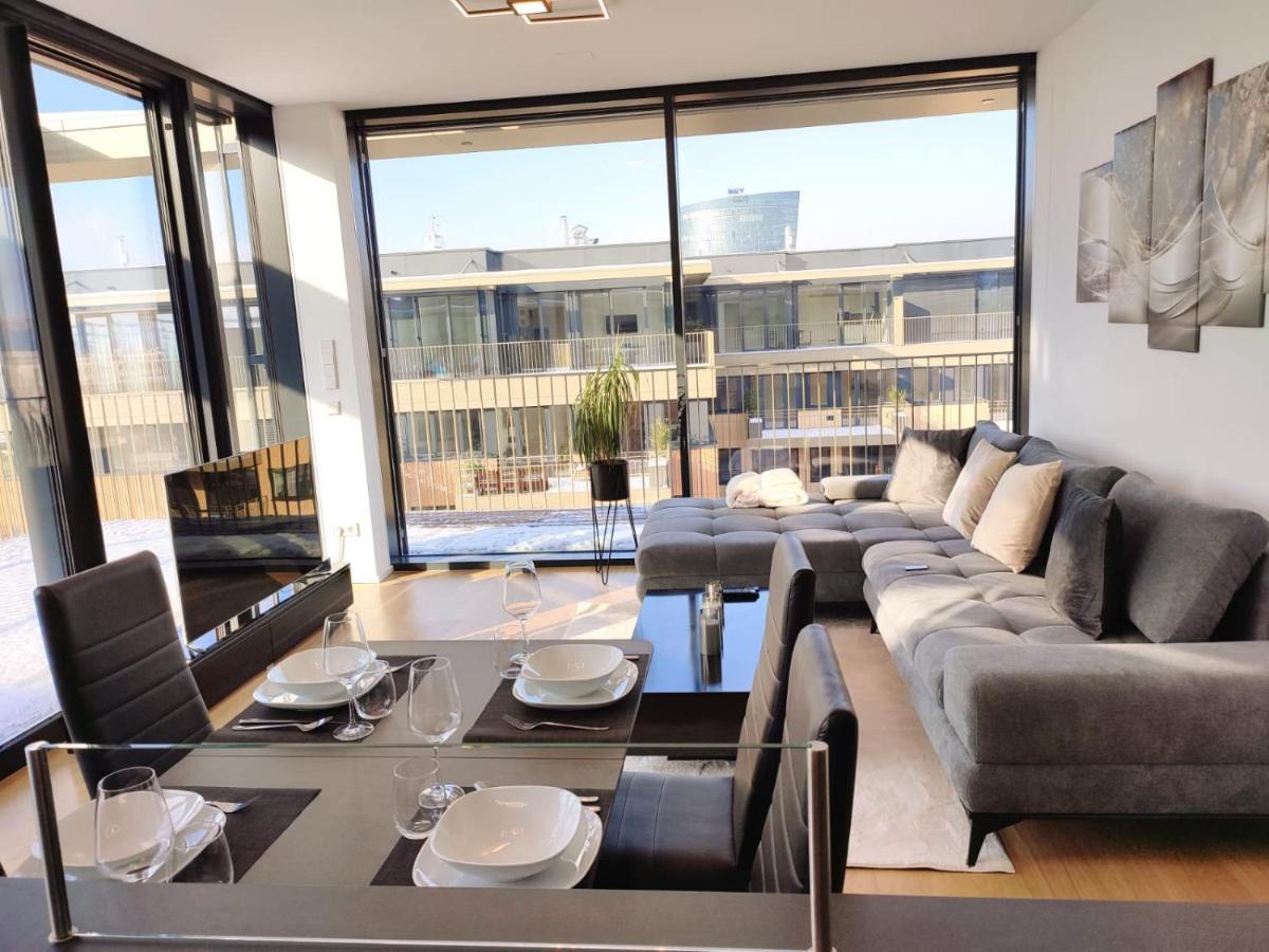 Panorama Apartment Vienna - Free Parking, Sauna & Fitness Extérieur photo
