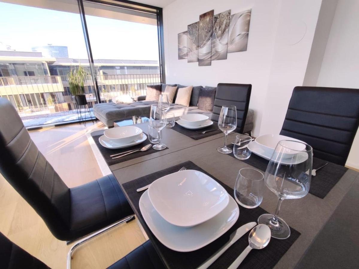 Panorama Apartment Vienna - Free Parking, Sauna & Fitness Extérieur photo