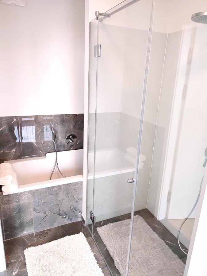 Panorama Apartment Vienna - Free Parking, Sauna & Fitness Extérieur photo