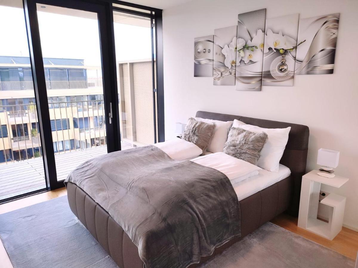 Panorama Apartment Vienna - Free Parking, Sauna & Fitness Extérieur photo